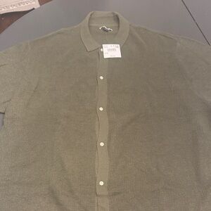 American Eagle Outfitters Olive Button Down Shirt